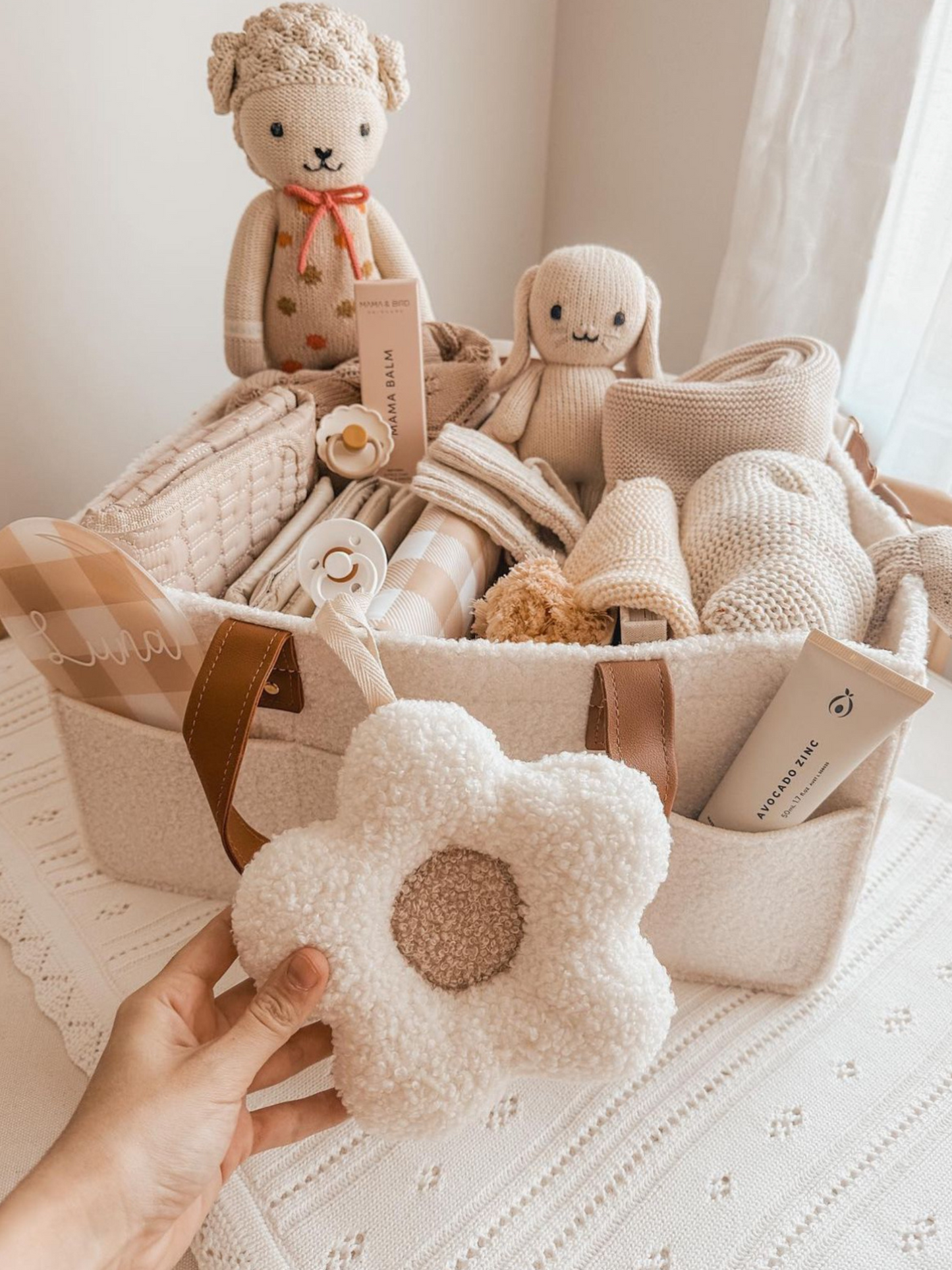 Mini Daisy Dummy Holder