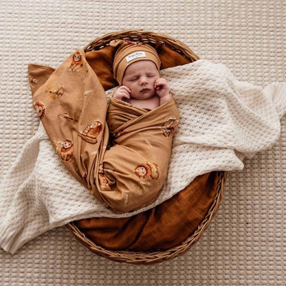 Lion Snuggle Hunny Newborn Set