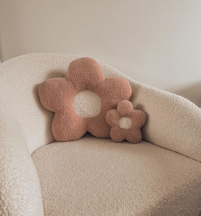 Medium Daisy Cushion