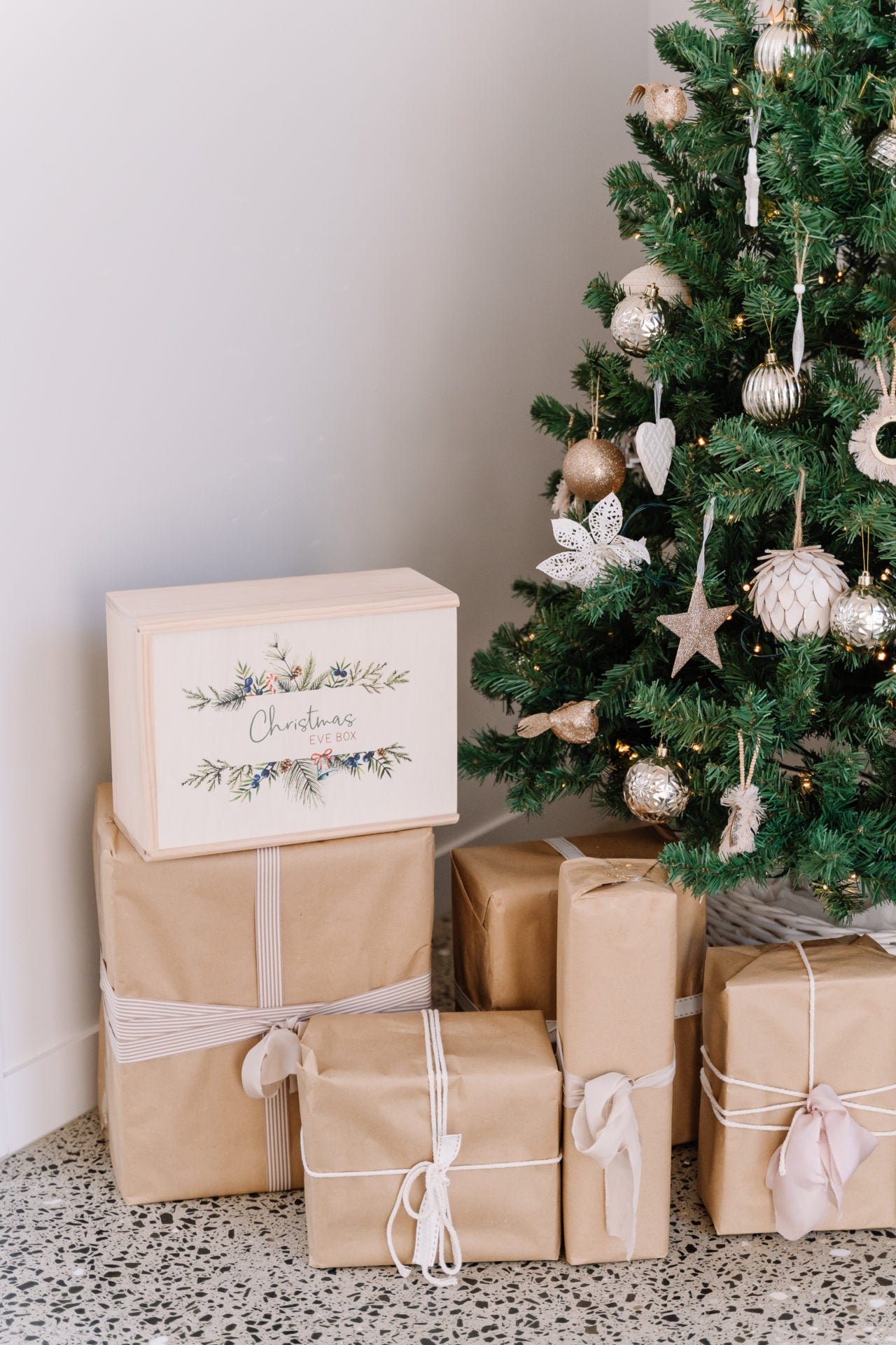 Christmas Box - Christmas Floral