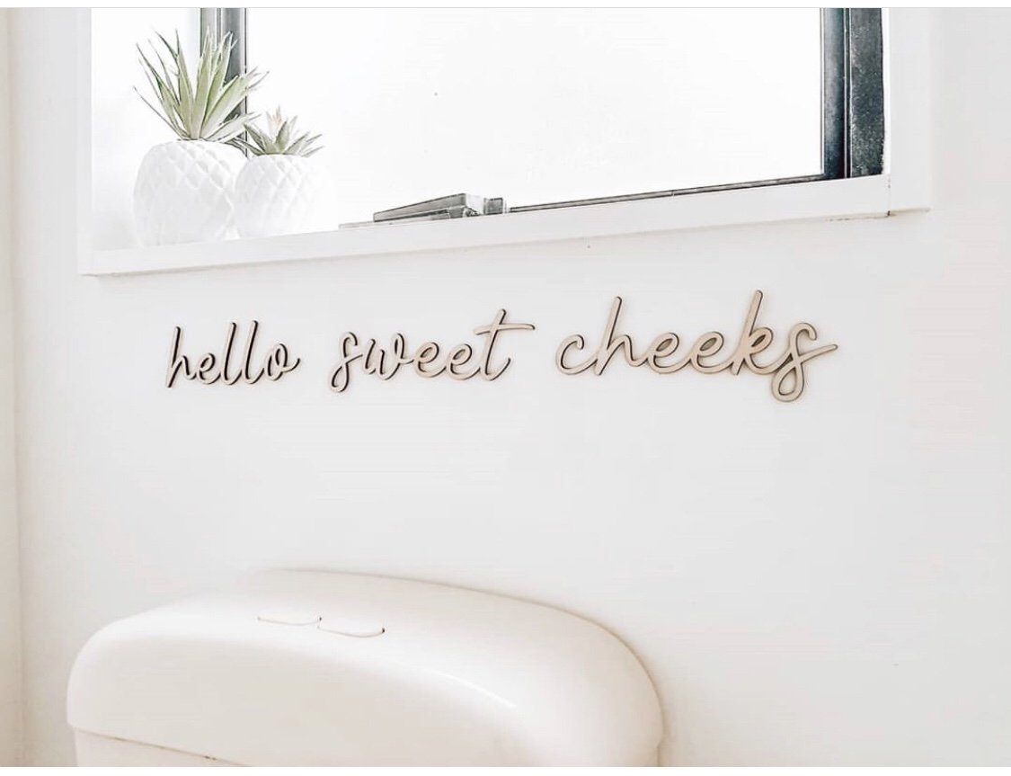 hello sweet cheeks wall plaque